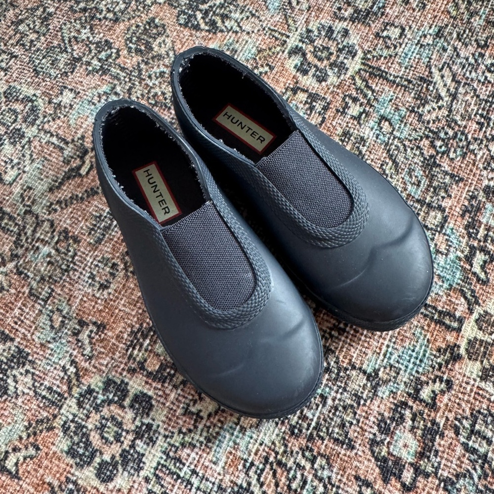 Hunter Kids Black Slip-On Shoes